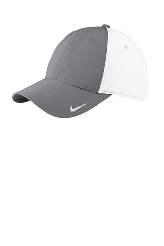 nike swoosh legacy 91 cap 779797 dark grey/ white