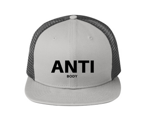 ANTIBODY FLAT BILL TRUCKER NEW ERA, GREY/GRAPHITE